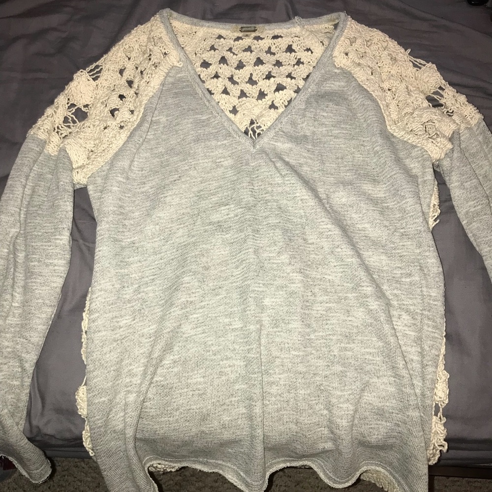 Gimmicks sweater!